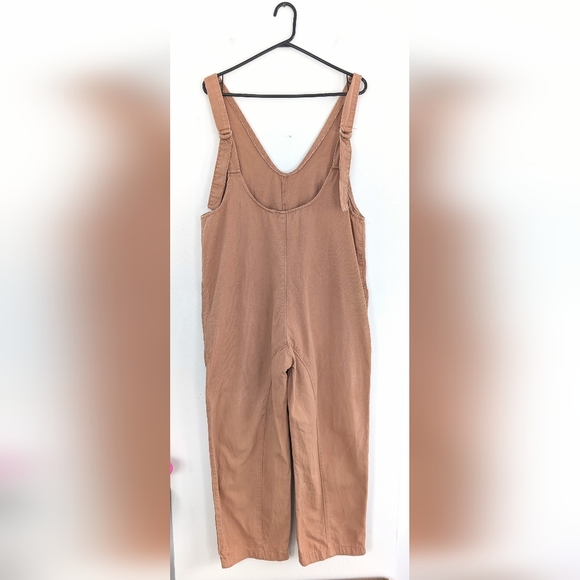 Oversized Tan Jumpsuit with Pockets Boho Cottacore Garden Workwear Size Small - Picture 6 of 13